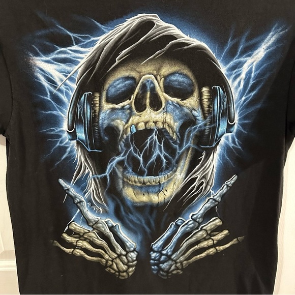 Y2K Skull Lightning Biker Shirt - Picture 2 of 6